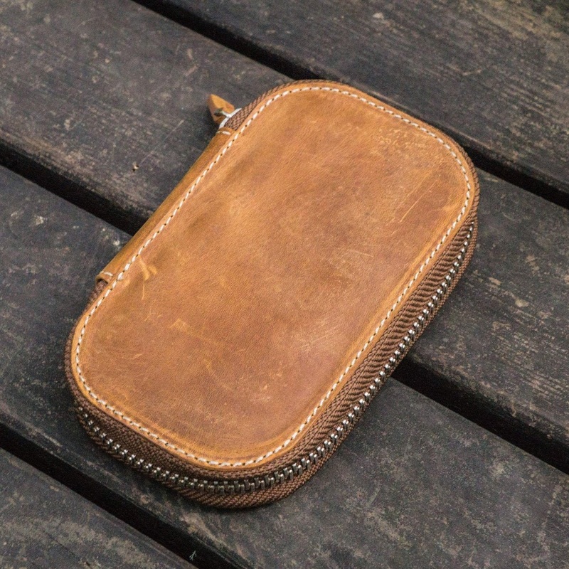 Galen Leather 6 Slot Zippered Pen Case - Crazy Horse Tan