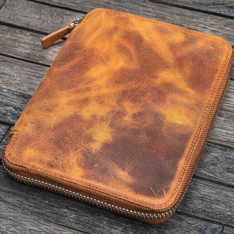 Galen Leather B6 Zippered Notebook Folio - Crazy Horse Brown