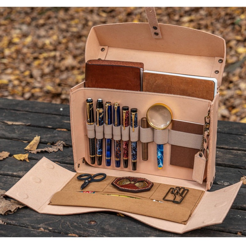 Galen Leather Writer's Medic Bag - Undyed