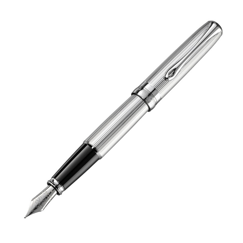 Diplomat Excellence A2 Fountain Pen - Guilloche Chrome