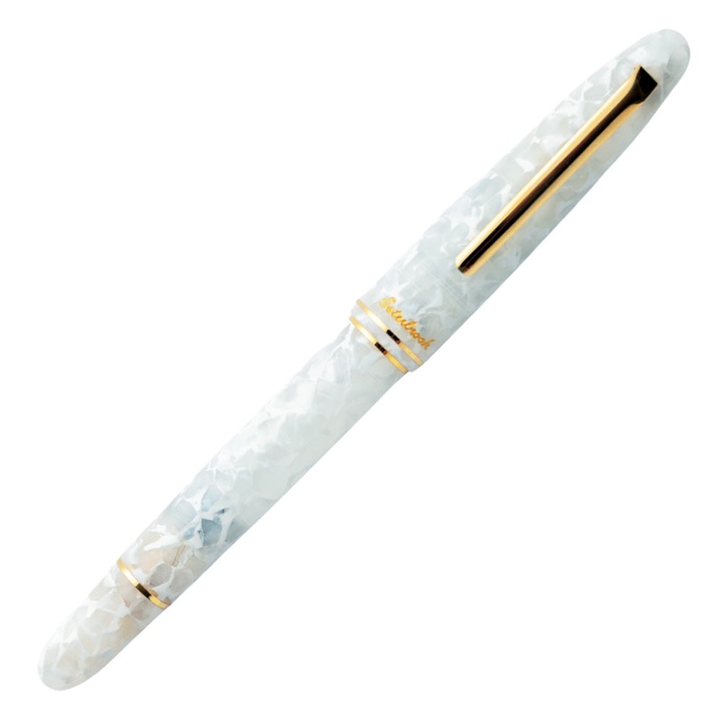 Esterbrook Estie Piston Fountain Pen - Winter White with Gold Trim (Limited Edition) (Button Fill)