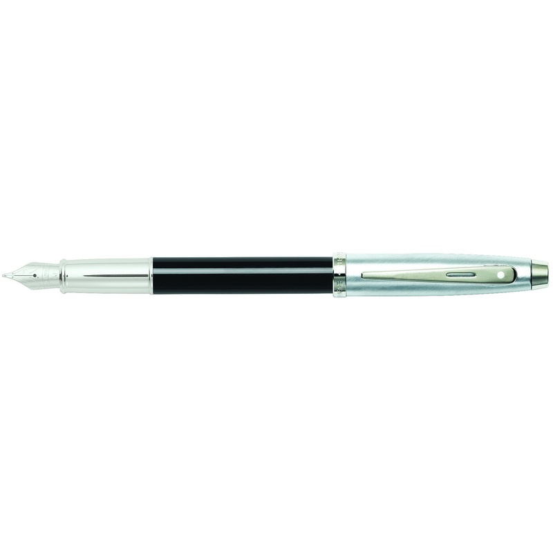 Sheaffer 100 Glossy Black Fountain Pen