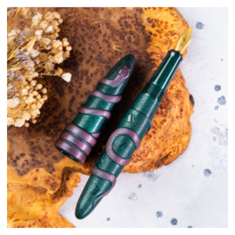Benu Mangrove Viper Fountain Pen